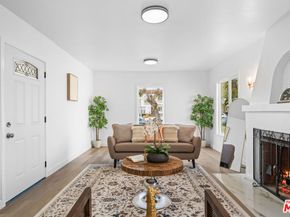 1558 Hauser Boulevard, Los Angeles CA 90019