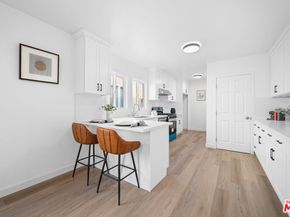 1558 Hauser Boulevard, Los Angeles CA 90019