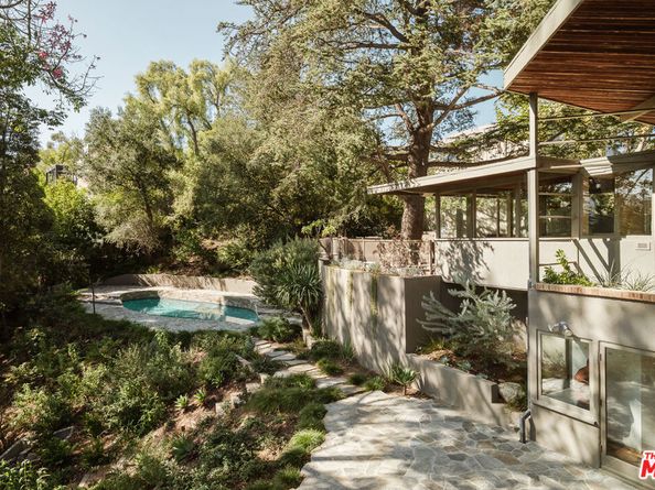 11600 Amanda Drive, Studio City CA 91604