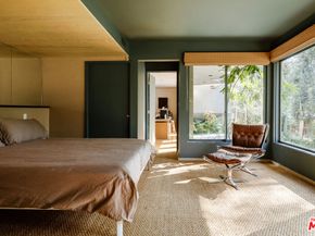 11600 Amanda Drive, Studio City CA 91604