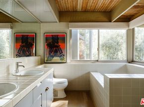 11600 Amanda Drive, Studio City CA 91604