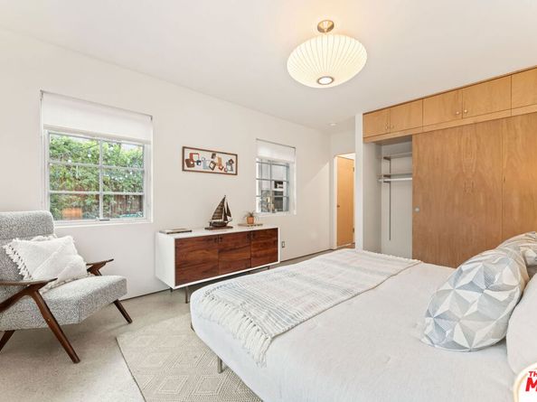 150 N Ontario Street, Burbank CA 91505