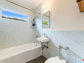 150 N Ontario Street, Burbank CA 91505