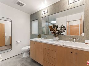 150 N Ontario Street, Burbank CA 91505