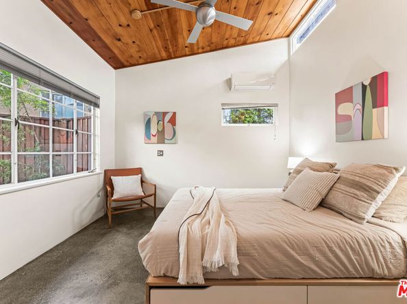 150 N Ontario Street, Burbank CA 91505