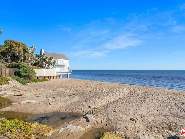 6417 Via Escondido Drive, Malibu CA 90265