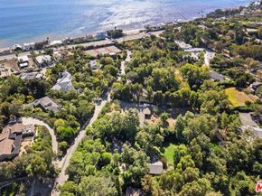 6417 Via Escondido Drive, Malibu CA 90265