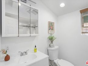 5159 Inglewood Boulevard, Culver City CA 90230