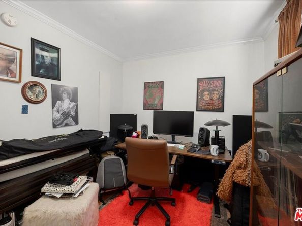 5159 Inglewood Boulevard, Culver City CA 90230