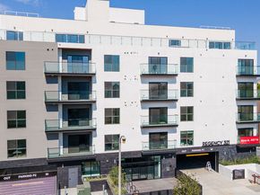 321 S Oxford Avenue 303, Los Angeles CA 90010