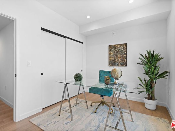 321 S Oxford Avenue 303, Los Angeles CA 90010