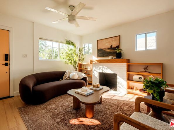 5922 4th Avenue, Los Angeles CA 90043