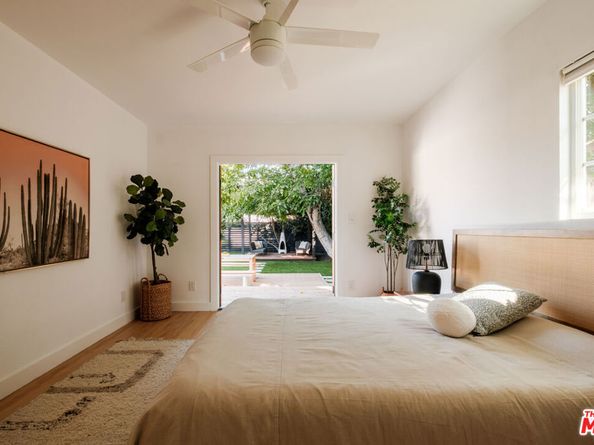 5922 4th Avenue, Los Angeles CA 90043