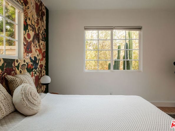 5922 4th Avenue, Los Angeles CA 90043