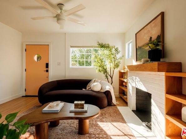 5922 4th Avenue, Los Angeles CA 90043