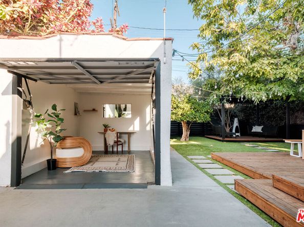 5922 4th Avenue, Los Angeles CA 90043