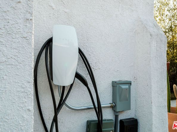 5922 4th Avenue, Los Angeles CA 90043