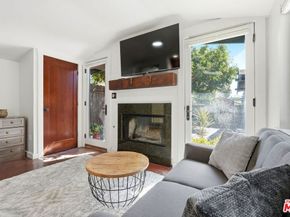 6083 Selma Avenue, Los Angeles CA 90028