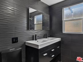 4431 S Wilton Place, Los Angeles CA 90062