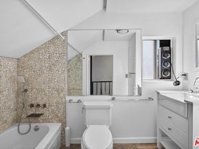 4431 S Wilton Place, Los Angeles CA 90062