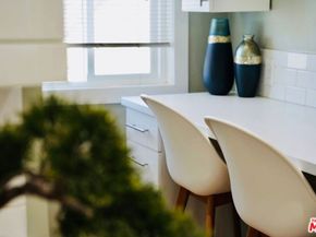 12 E 27th Avenue, Venice CA 90291