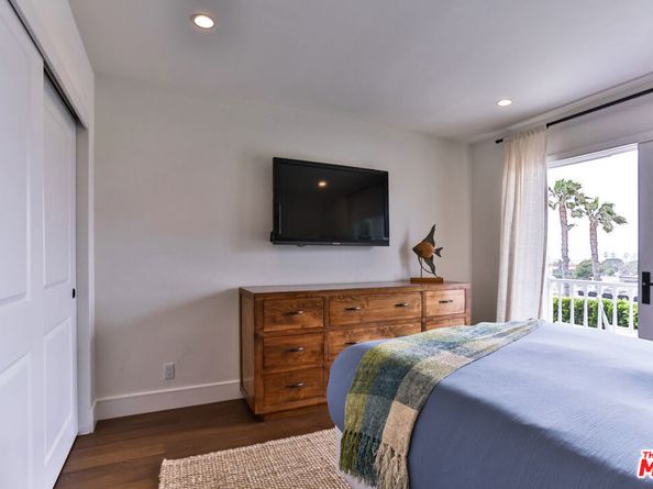 218 Montreal Street, Playa Del Rey CA 90293