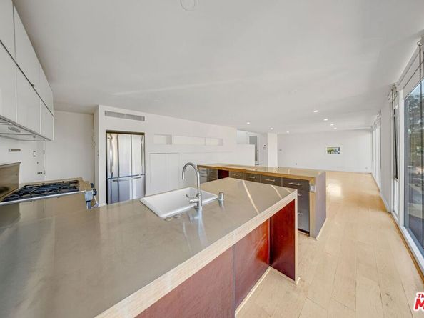 1642 Silverwood Terrace, Los Angeles CA 90026