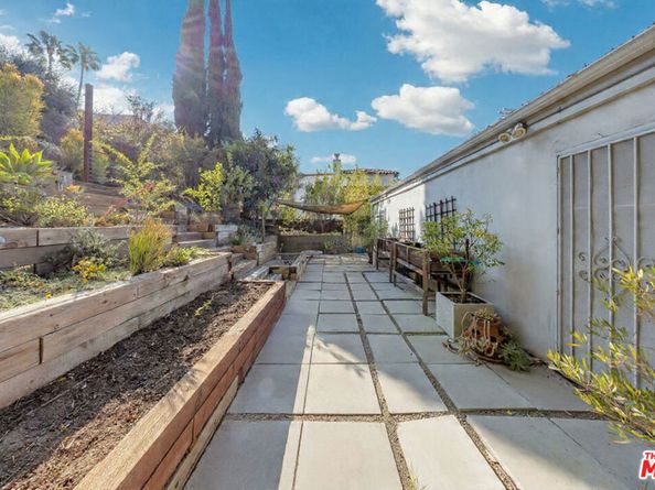 1642 Silverwood Terrace, Los Angeles CA 90026