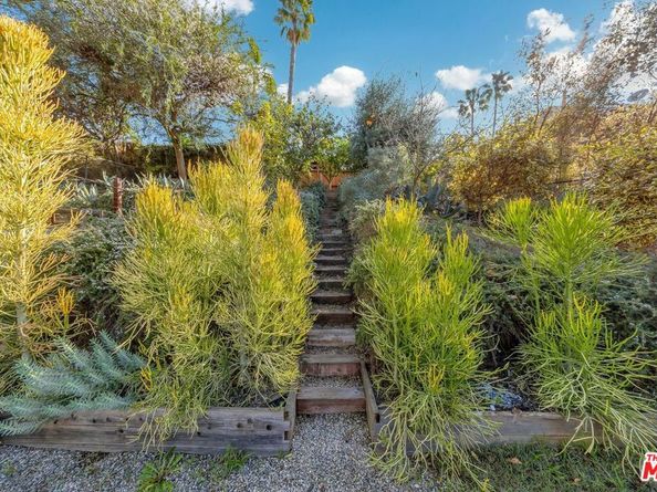 1642 Silverwood Terrace, Los Angeles CA 90026