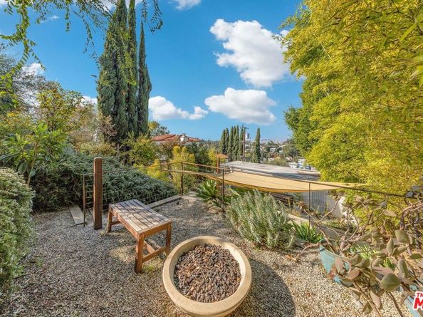 1642 Silverwood Terrace, Los Angeles CA 90026