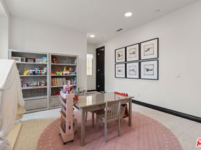 55 Suede, Irvine CA 92602