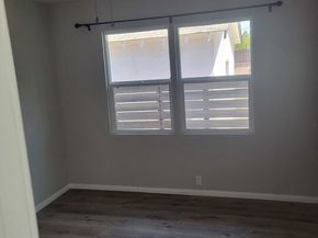 2017 W 39th Street, Los Angeles CA 90008