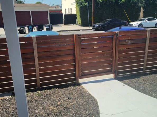 2017 W 39th Street, Los Angeles CA 90008