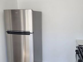 2017 W 39th Street, Los Angeles CA 90008