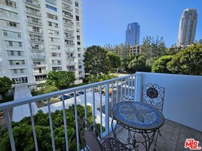 2160 Century Park East 405, Los Angeles CA 90067