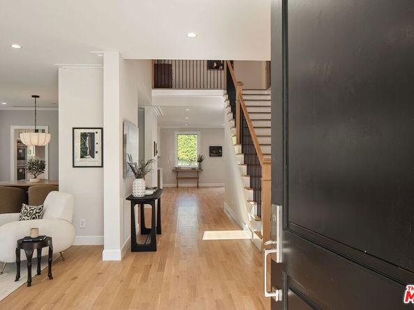 9013 Sawyer Street, Los Angeles CA 90035