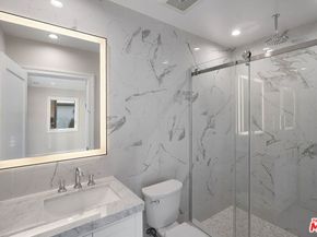 9013 Sawyer Street, Los Angeles CA 90035