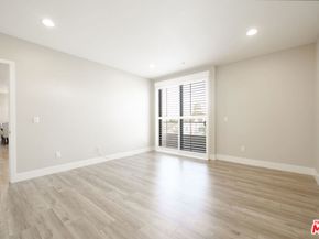 871 Crenshaw Boulevard 406, Los Angeles CA 90005