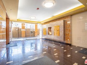 871 Crenshaw Boulevard 406, Los Angeles CA 90005
