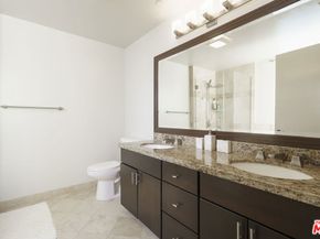 871 Crenshaw Boulevard 406, Los Angeles CA 90005