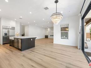 20741 W Deer Grass Court, Porter Ranch CA 91326