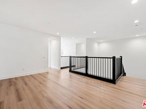 20741 W Deer Grass Court, Porter Ranch CA 91326