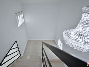 13942 Oxnard Street, Valley Glen CA 91401