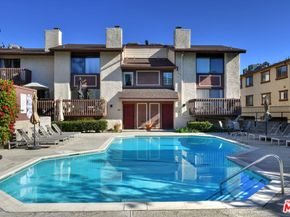 13942 Oxnard Street, Valley Glen CA 91401