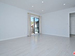 13942 Oxnard Street, Valley Glen CA 91401