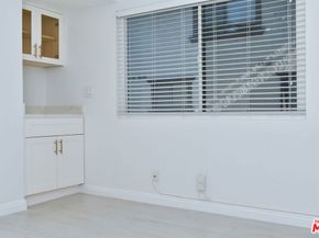 13942 Oxnard Street, Valley Glen CA 91401