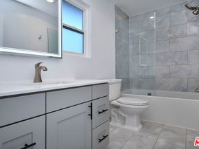 13942 Oxnard Street, Valley Glen CA 91401