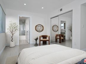 13942 Oxnard Street, Valley Glen CA 91401