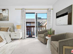 13942 Oxnard Street, Valley Glen CA 91401