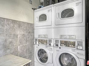 1611 Winona Boulevard, Los Angeles CA 90027